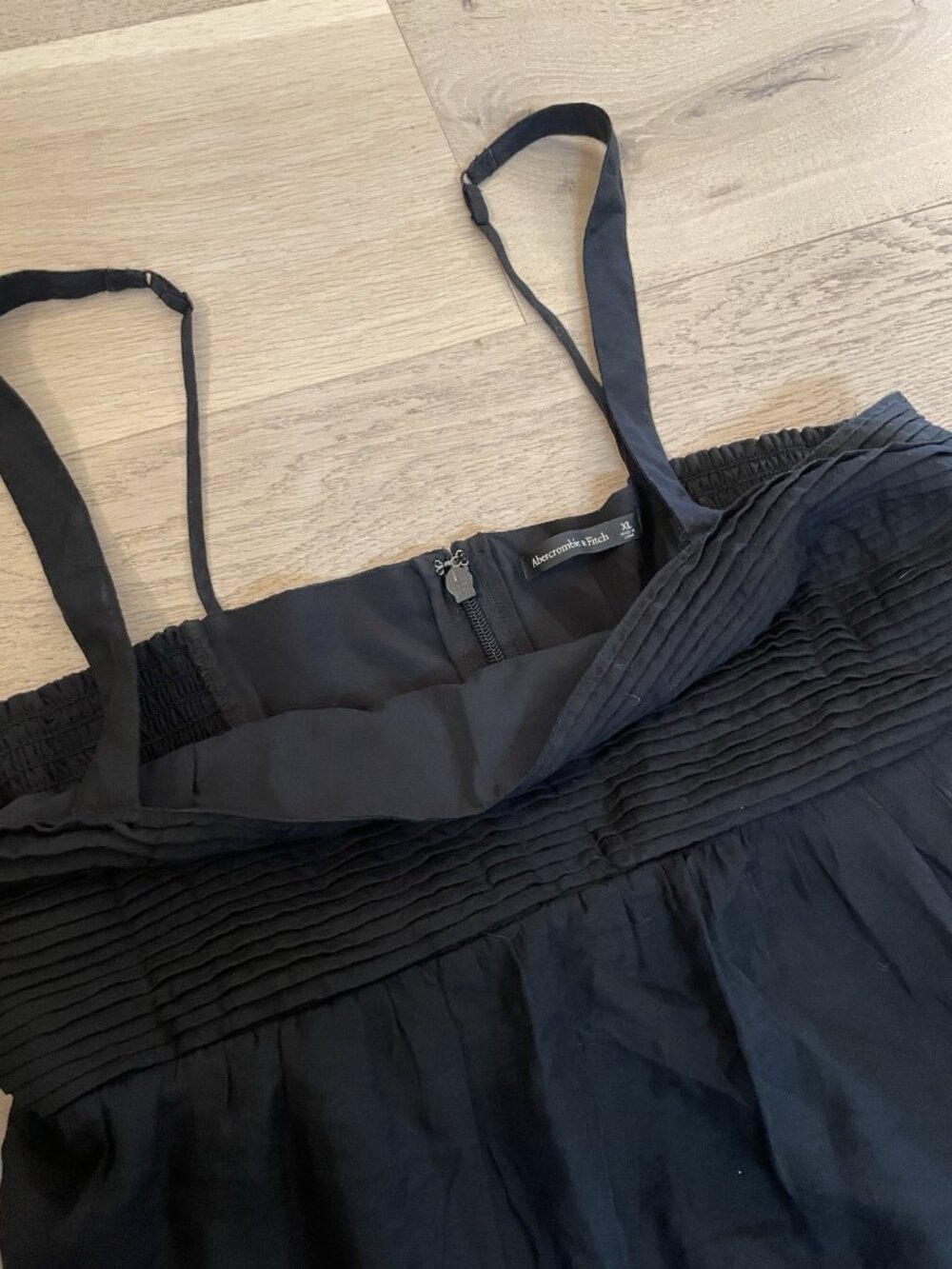 Abercrombie & Fitch Black Maxi Dress Summer Long Gown Smocked Tiered Classic, XL - Picture 3 of 8
